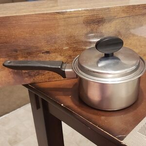 Vintage FLINT EKCO Stainless Steel Sauce Pan Pot W/lid 1 Quater USA